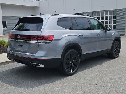 New 2026 Volkswagen Atlas SE