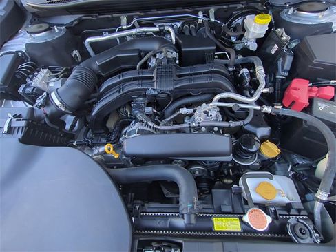Used 2021 Subaru Outback Limited image 33