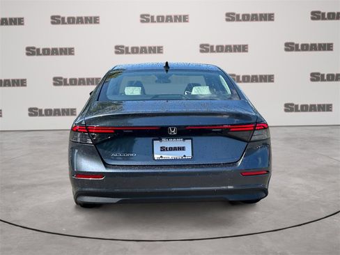 New 2025 Honda Accord SE image 4