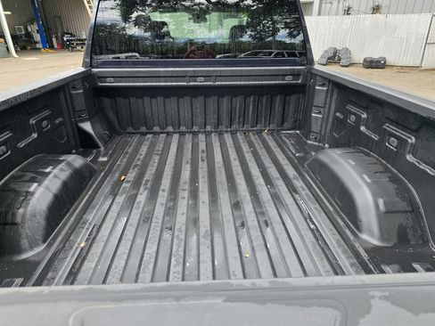 Used 2024 Chevrolet Silverado 2500 LTZ image 6