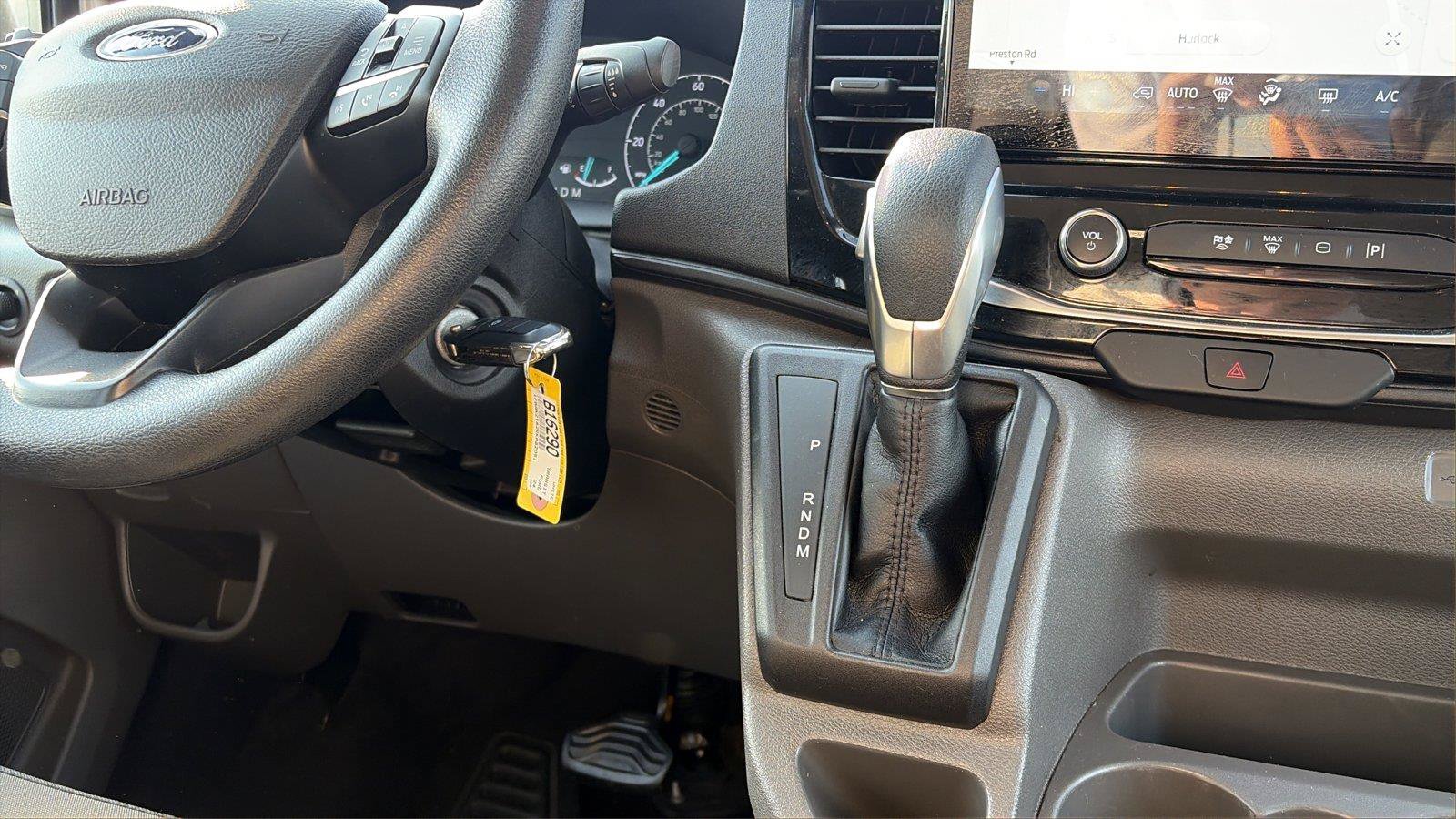 Used 2024 Ford Transit 350 XLT RWD image 27