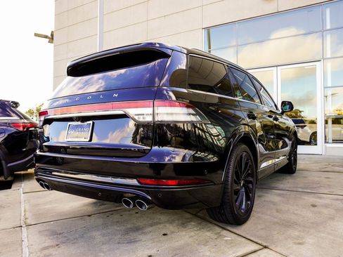 Used 2021 Lincoln Aviator Reserve w/ Equipment Group 208A image 12