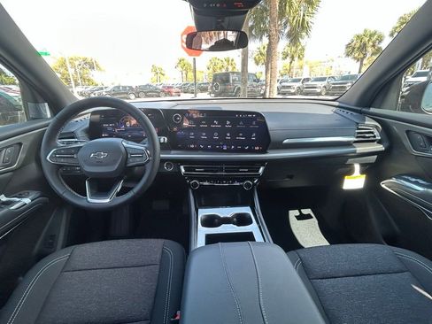 New 2026 Chevrolet Traverse LT w/ Midnight/Sport Edition FWD image 20