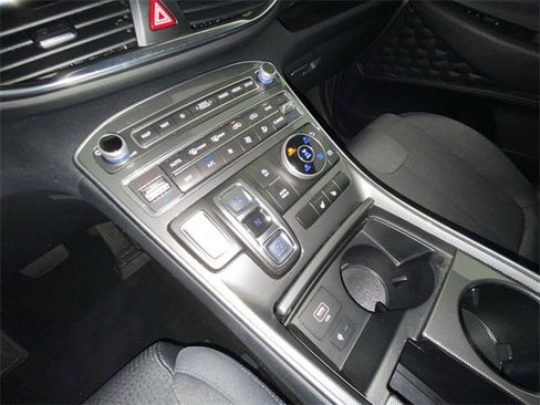 Used 2023 Hyundai Santa Fe SEL image 20