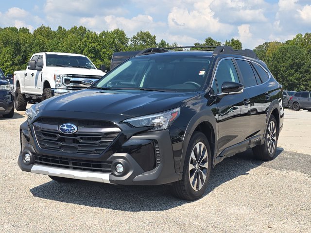 Used 2024 Subaru Outback Limited AWD/4WD image 1