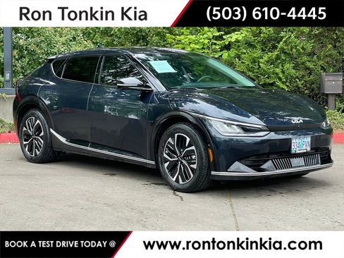 Used 2024 Kia EV6 Wind w/ Wind Technology Package AWD/4WD image 1