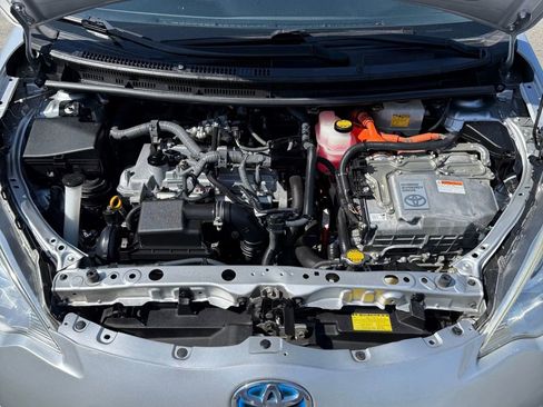 Used 2012 Toyota Prius C Two image 30