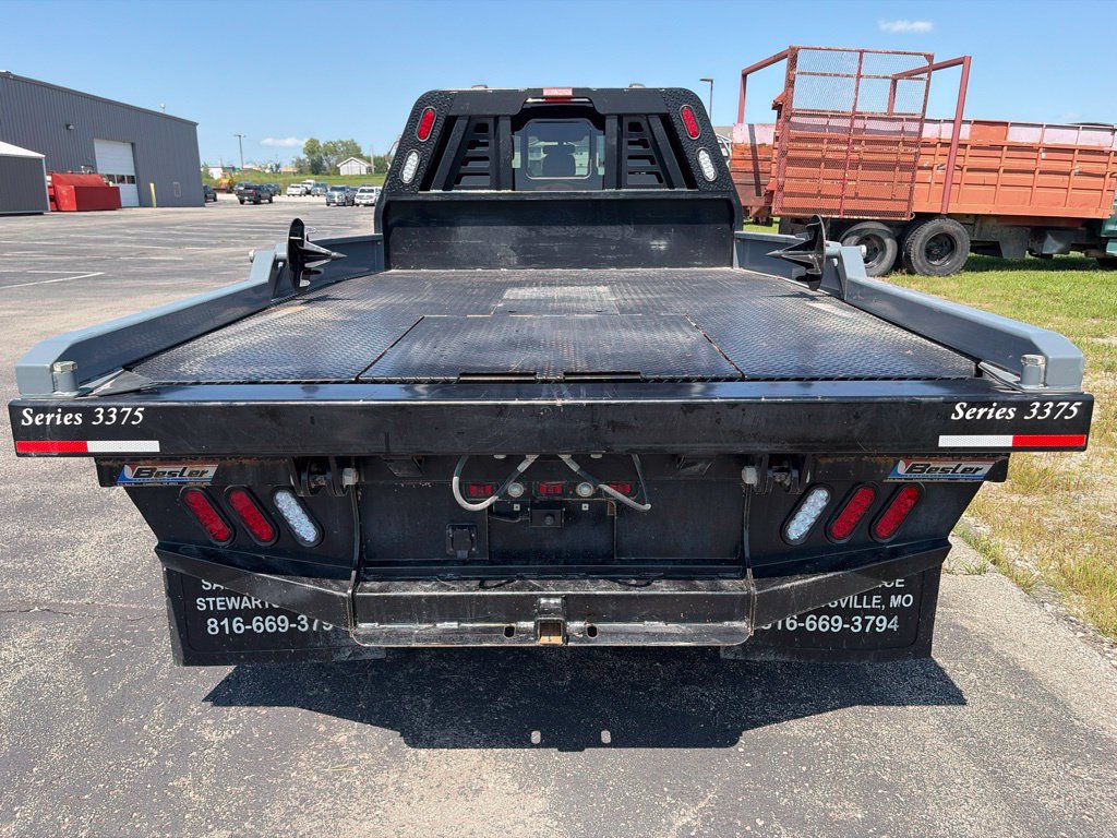 Used 2023 Ford F450 Lariat AWD/4WD image 5
