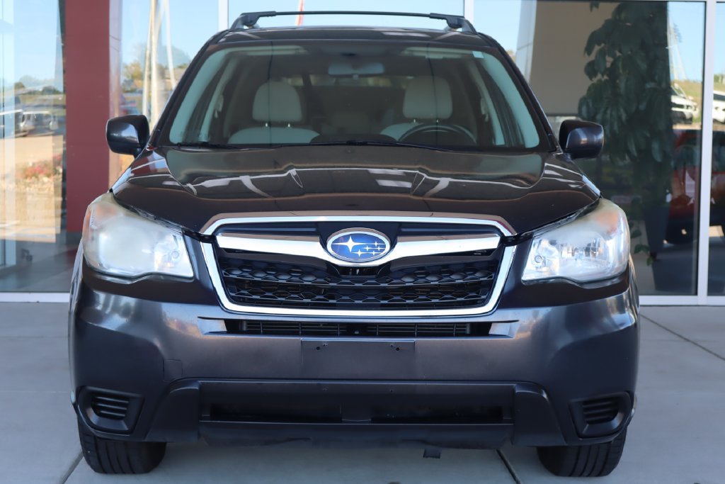 Used 2016 Subaru Forester 2.5i Premium AWD/4WD image 2
