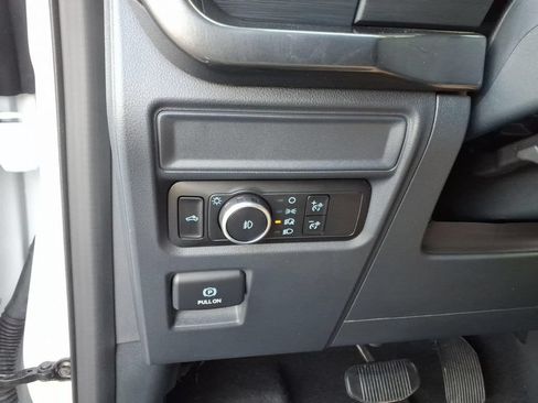 Used 2024 Ford F150 STX AWD/4WD image 29