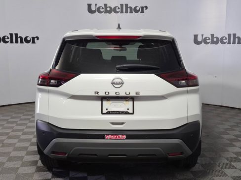 Used 2023 Nissan Rogue S image 6