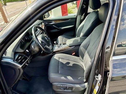 Used 2018 BMW X5 xDrive40e w/ Premium Package image 7