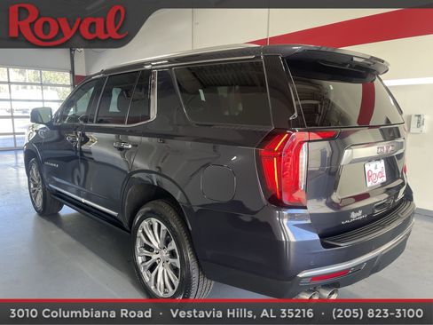 Used 2023 GMC Yukon Denali w/ LPO, Floor Liner Package image 6