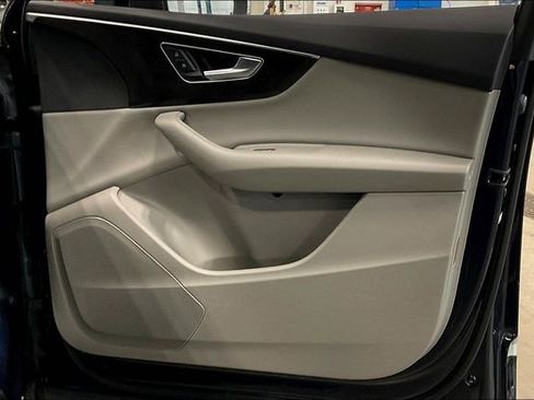 Certified 2023 Audi Q7 2.0T Premium w/ Convenience Package image 24