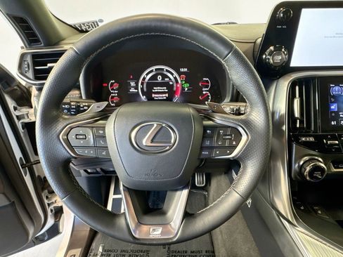 Used 2024 Lexus LX 600 F Sport AWD/4WD image 11