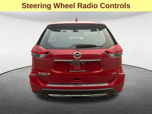 Used 2017 Nissan Rogue S AWD/4WD image 11