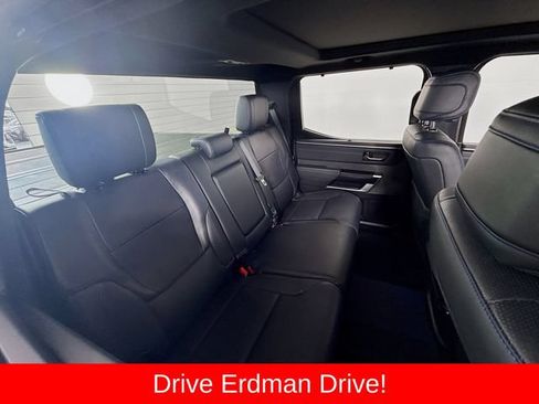 Used 2023 Toyota Tundra Platinum AWD/4WD image 27