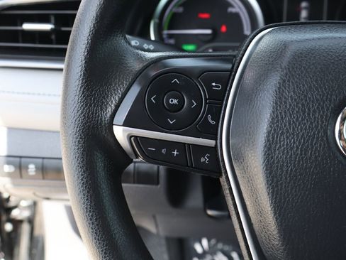 Used 2023 Toyota Camry LE image 24