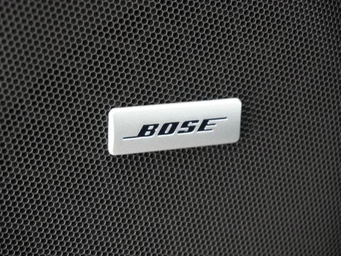 Used 2024 Chevrolet Tahoe Z71 w/ Luxury Package image 15