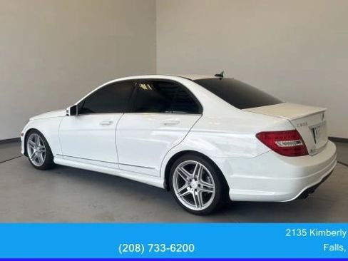 Used 2013 Mercedes-Benz C 300 4MATIC Sedan image 9