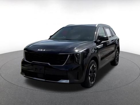 Used 2024 Kia Sorento S AWD/4WD image 7
