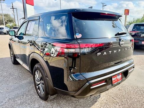 Certified 2026 Nissan Pathfinder S FWD image 33