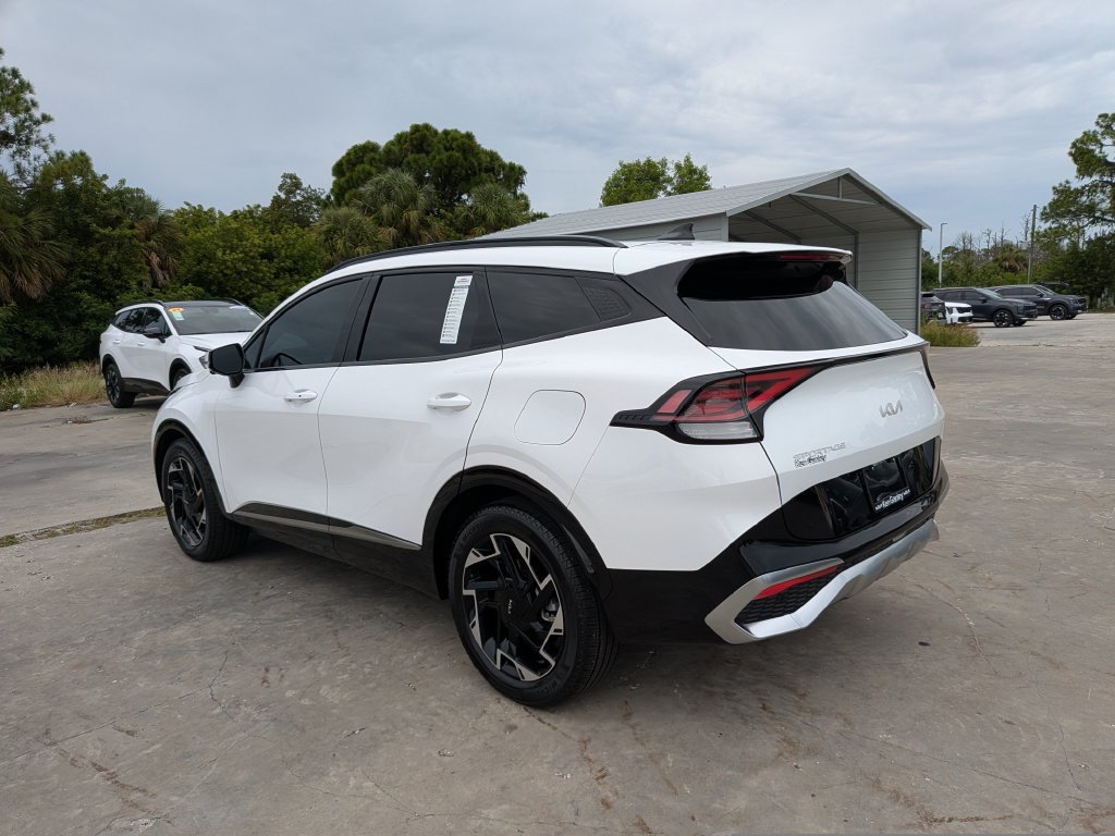 Certified 2025 Kia Sportage SX FWD image 6