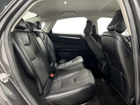 Used 2020 Ford Fusion Energi Titanium image 28