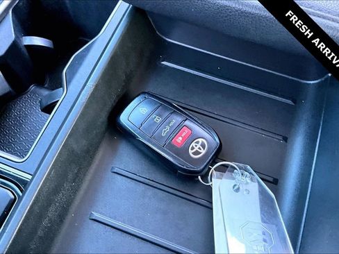 Used 2022 Toyota Tundra SR5 image 34