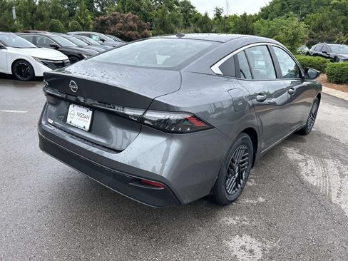 New 2026 Nissan Sentra SV w/ SV Convenience Package FWD image 7