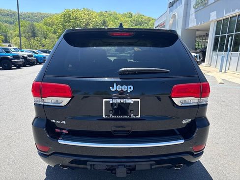 Used 2018 Jeep Grand Cherokee Overland AWD/4WD image 5