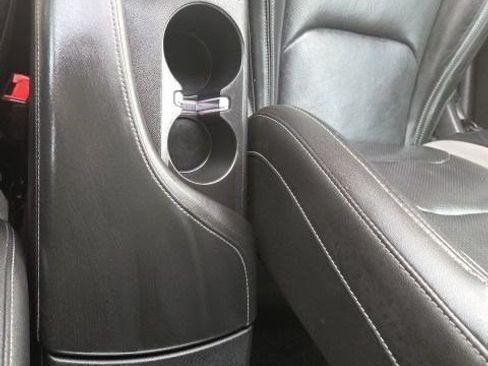 Used 2017 Chevrolet Camaro LT RWD image 31