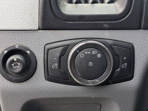 Used 2018 Ford Transit 350 XLT RWD image 18