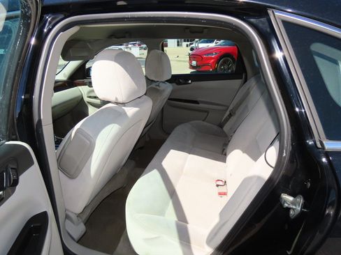 Used 2012 Chevrolet Impala LS image 19