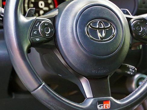 Used 2023 Toyota GR86 Premium RWD image 31
