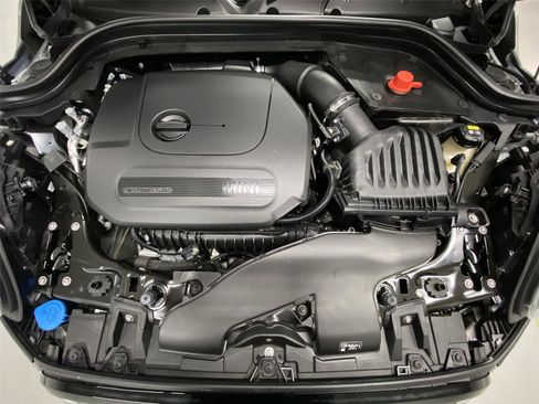 Certified 2023 MINI Cooper 4-Door Hardtop image 22