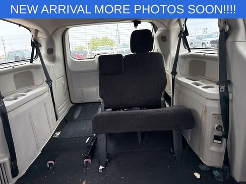 Used 2012 Dodge Grand Caravan Crew w/ Crew Value Pkg FWD image 14
