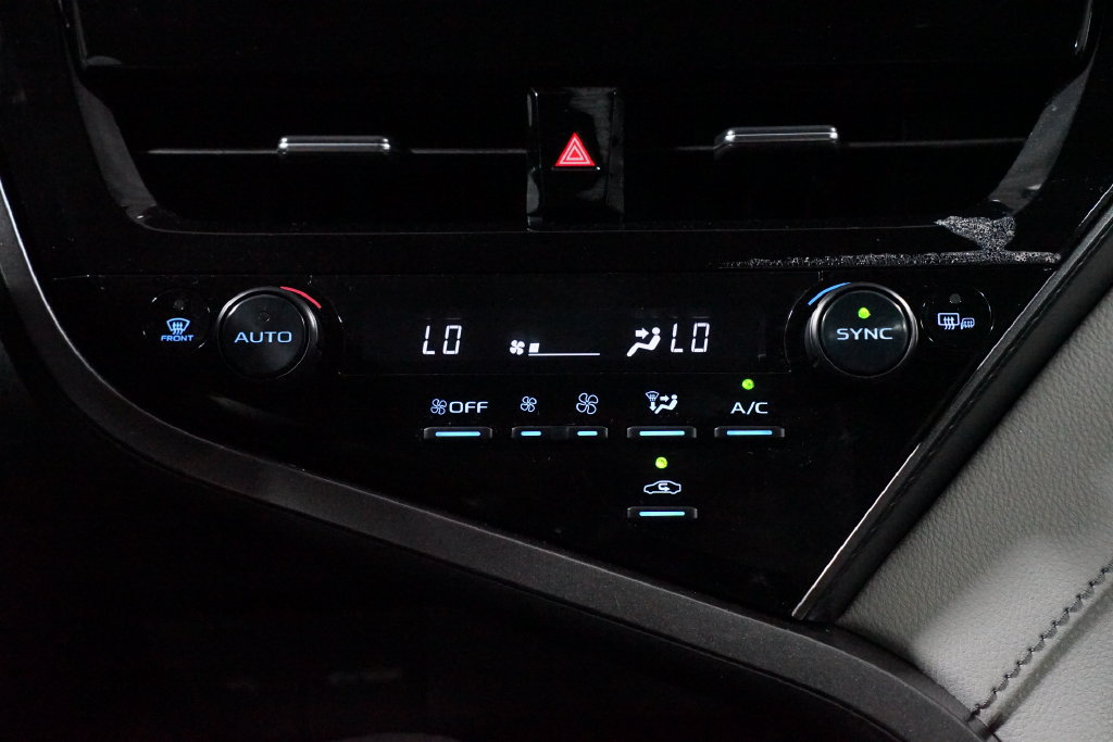 Certified 2024 Toyota Camry SE FWD image 20