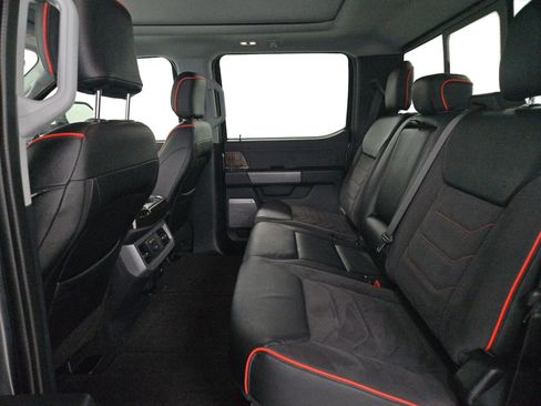 Used 2023 Ford F250 Lariat w/ Lariat Ultimate Package image 10