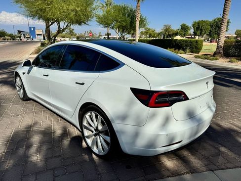 Used 2018 Tesla Model 3 Long Range AWD/4WD image 4