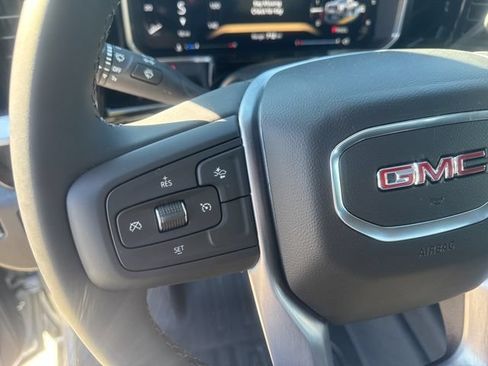 Used 2026 GMC Sierra 2500 SLE AWD/4WD image 14