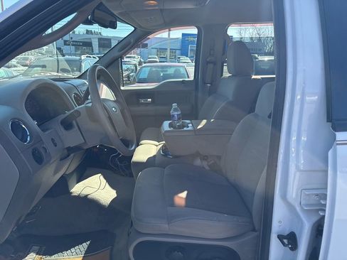Used 2006 Ford F150 XLT image 16