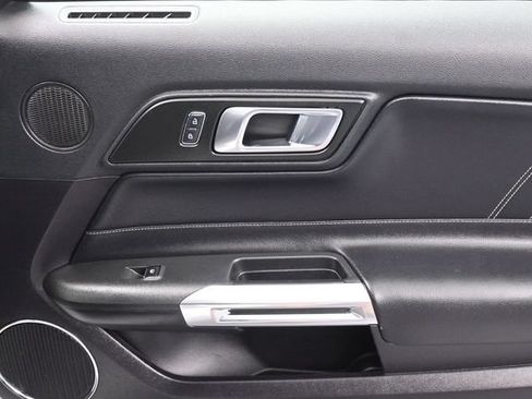 Used 2019 Ford Mustang Premium RWD image 11