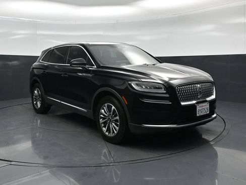 Used 2021 Lincoln Nautilus Reserve w/ Cargo Utility Package FWD image 52