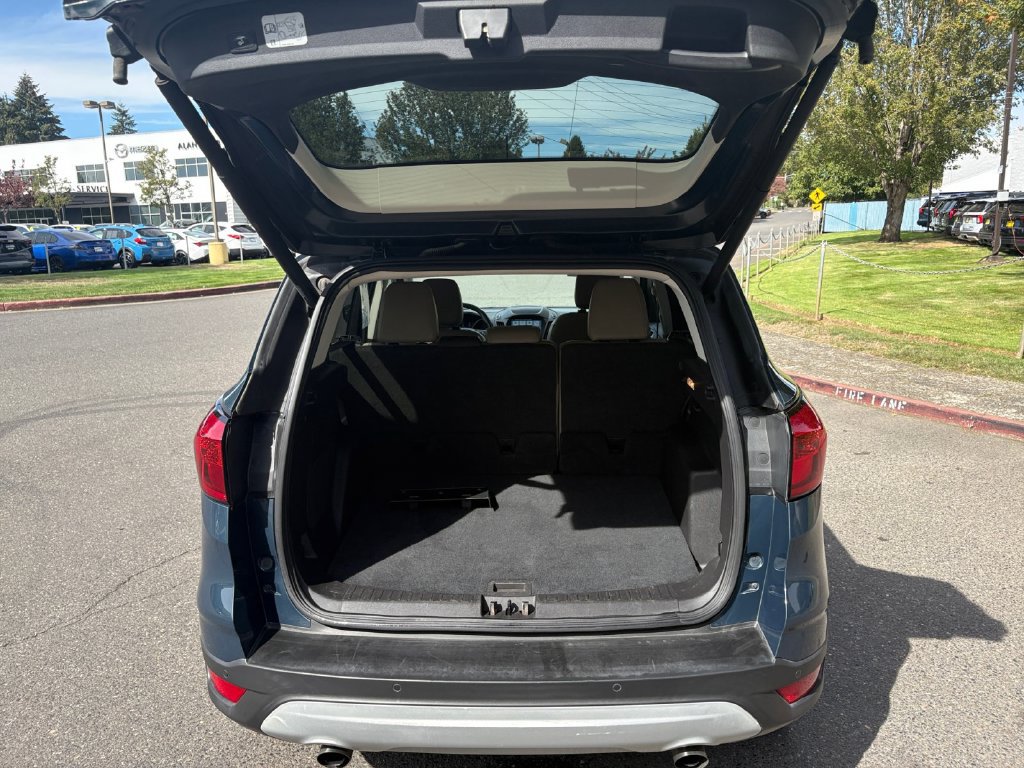 Used 2019 Ford Escape Titanium FWD image 23