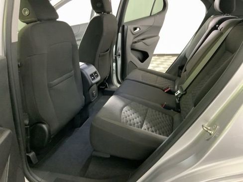 Used 2021 Chevrolet Equinox LT FWD image 30
