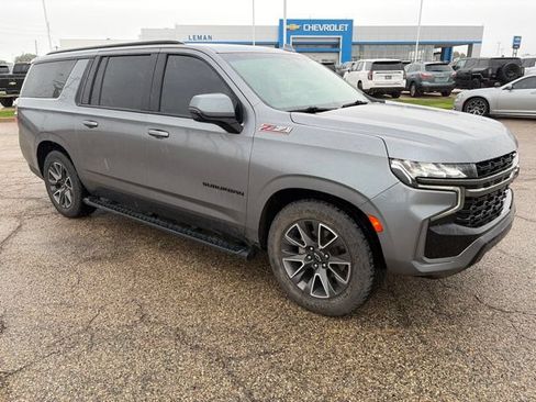 Used 2022 Chevrolet Suburban Z71 w/ Off-Road Capability Package AWD/4WD image 2