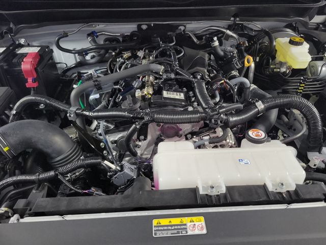 Used 2026 Toyota Tacoma SR5 AWD/4WD image 10