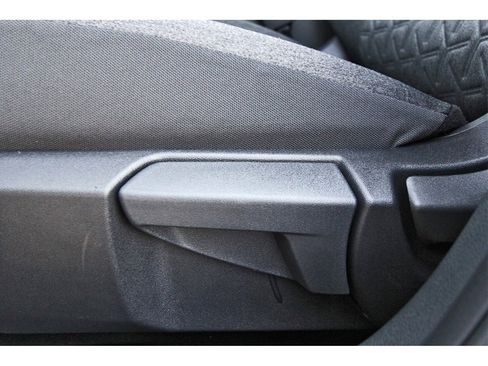 New 2026 Nissan Kicks SV image 20