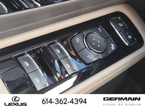 Used 2023 Lincoln Aviator Reserve w/ Equipment Group 201A AWD/4WD image 25